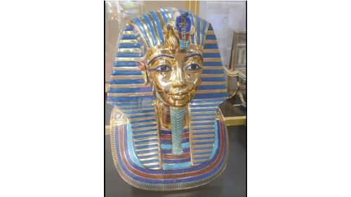 Copie du masque de Touthankhamon.JPG